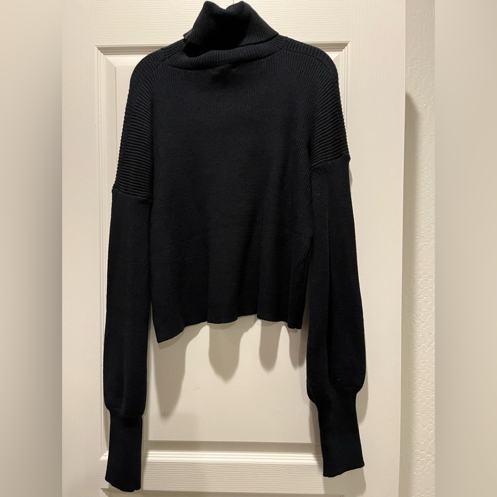 Fashion Nova Black Turtleneck Sweater with Ribbed Cuffs